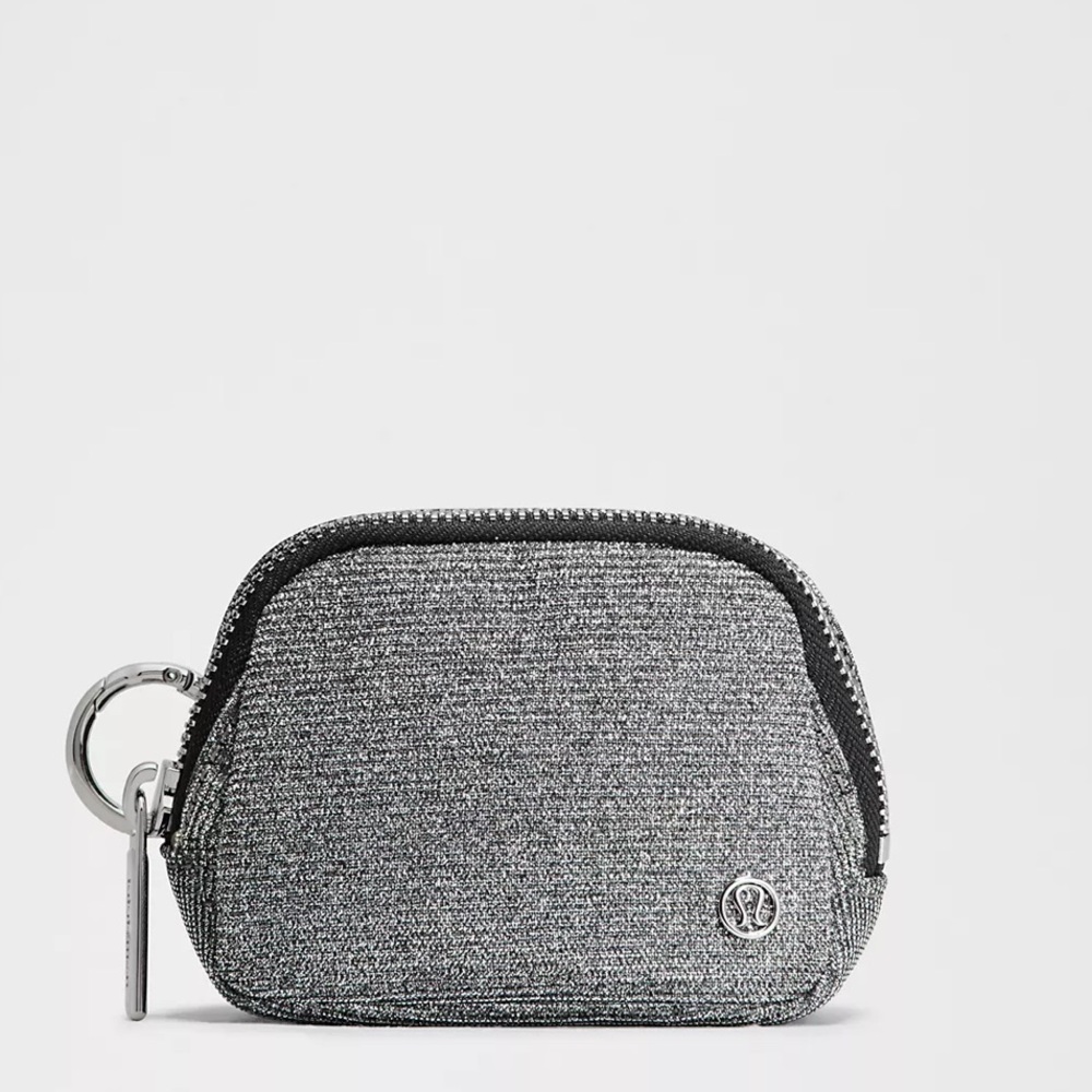 NWT Lululemon Everywhere Belt Bag Nano Glitter
